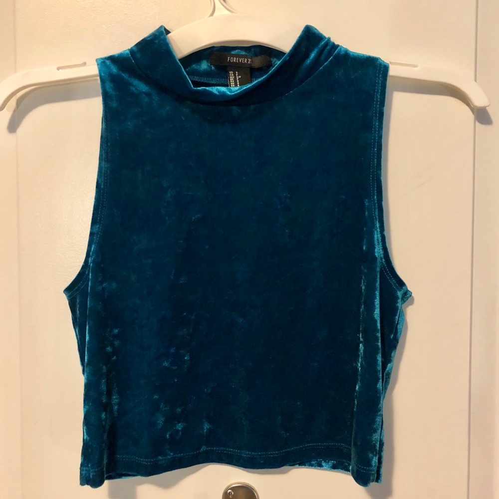 Crushed velvet mock neck crop top